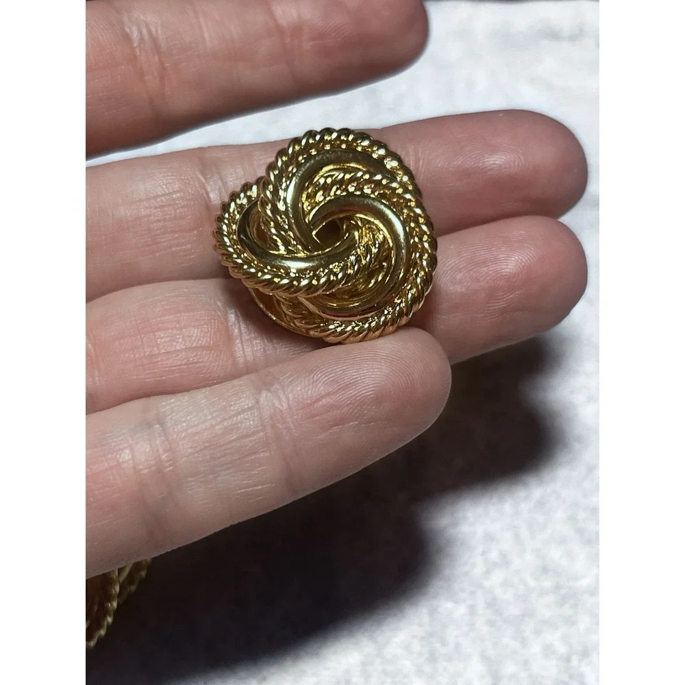 Vintage GOLD TONE CUFFLINKS Cuff Links ROPE CHAIN STRAND STYLE KNOT Classy!